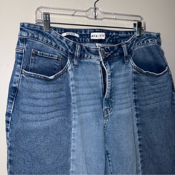 Ava & Viv Women's Two-Tone High Rise Straight Jeans - Size 17 - Picture 1 of 10